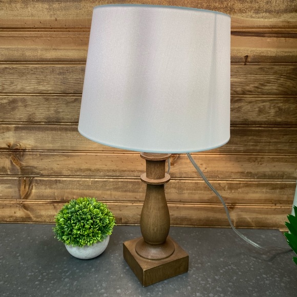 New Brown Wooden Table Lamp - Picture 3 of 6